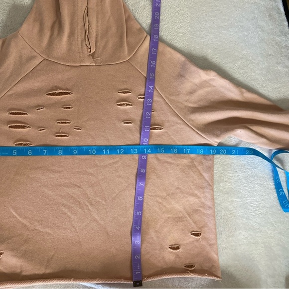 Rue21 Women M Hoodie Sweatshirt Crop Cut Out Holes Distressed Pullover Casual - Picture 10 of 11